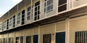  集装箱住房是一种绿色钢结构建筑